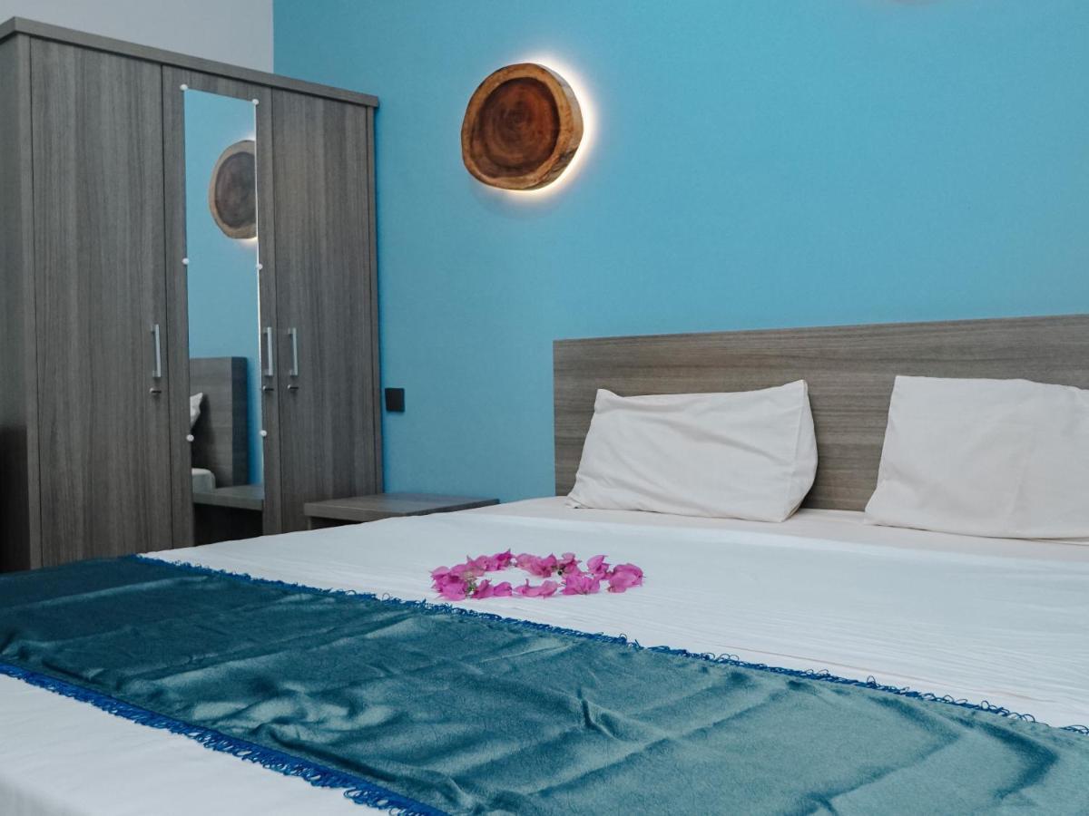 סנגיגי Sunset Villa מראה חיצוני תמונה