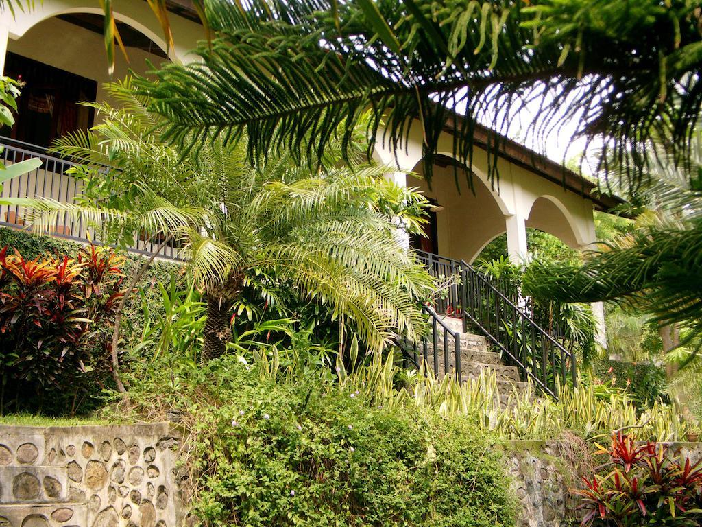 סנגיגי Sunset Villa חדר תמונה