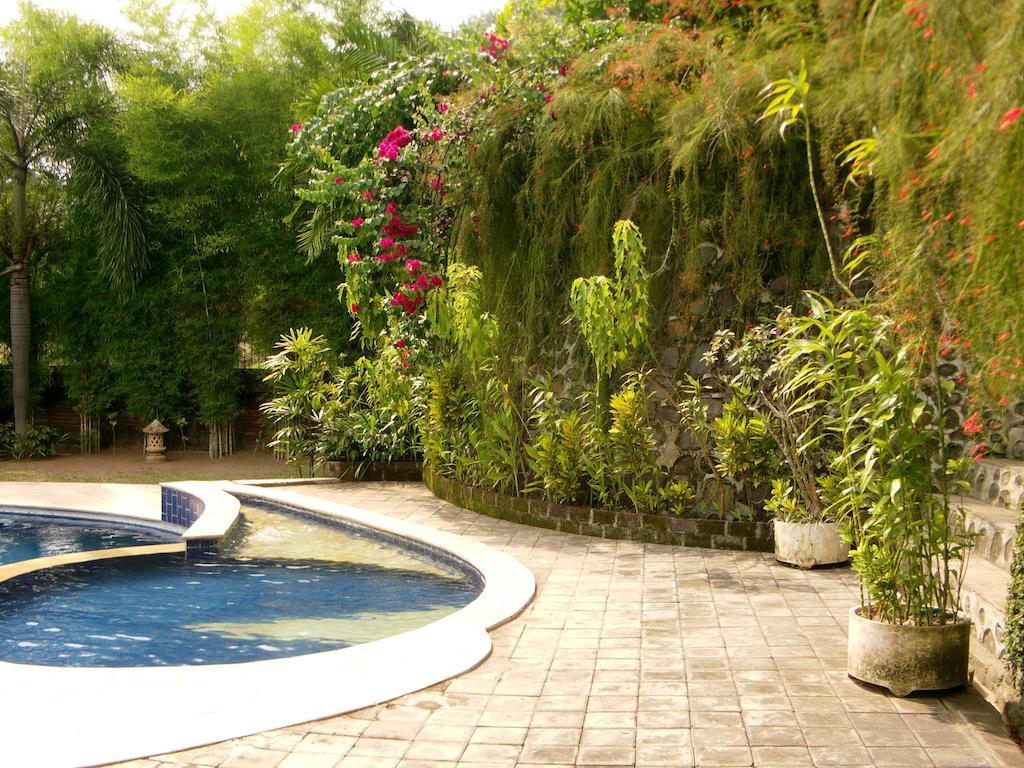 סנגיגי Sunset Villa מראה חיצוני תמונה