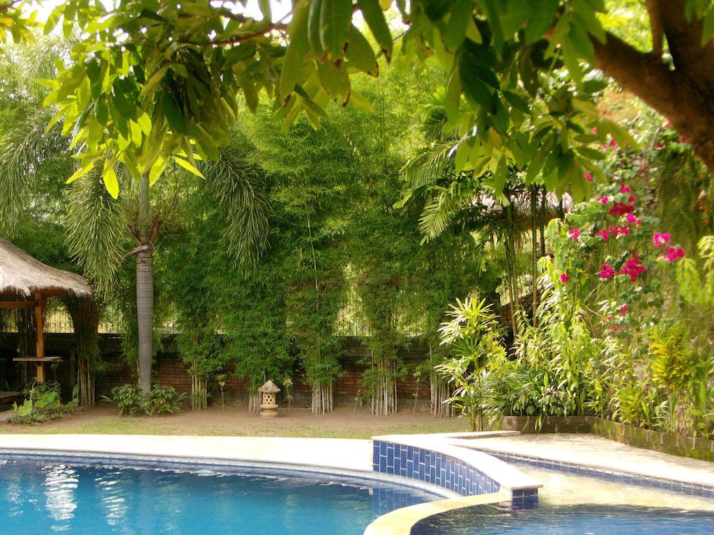 סנגיגי Sunset Villa חדר תמונה